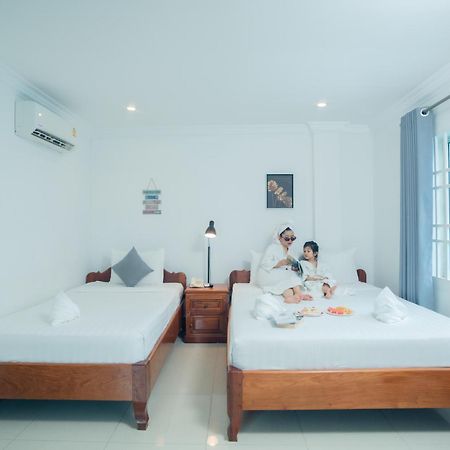 White Corner Hotel 金边 外观 照片