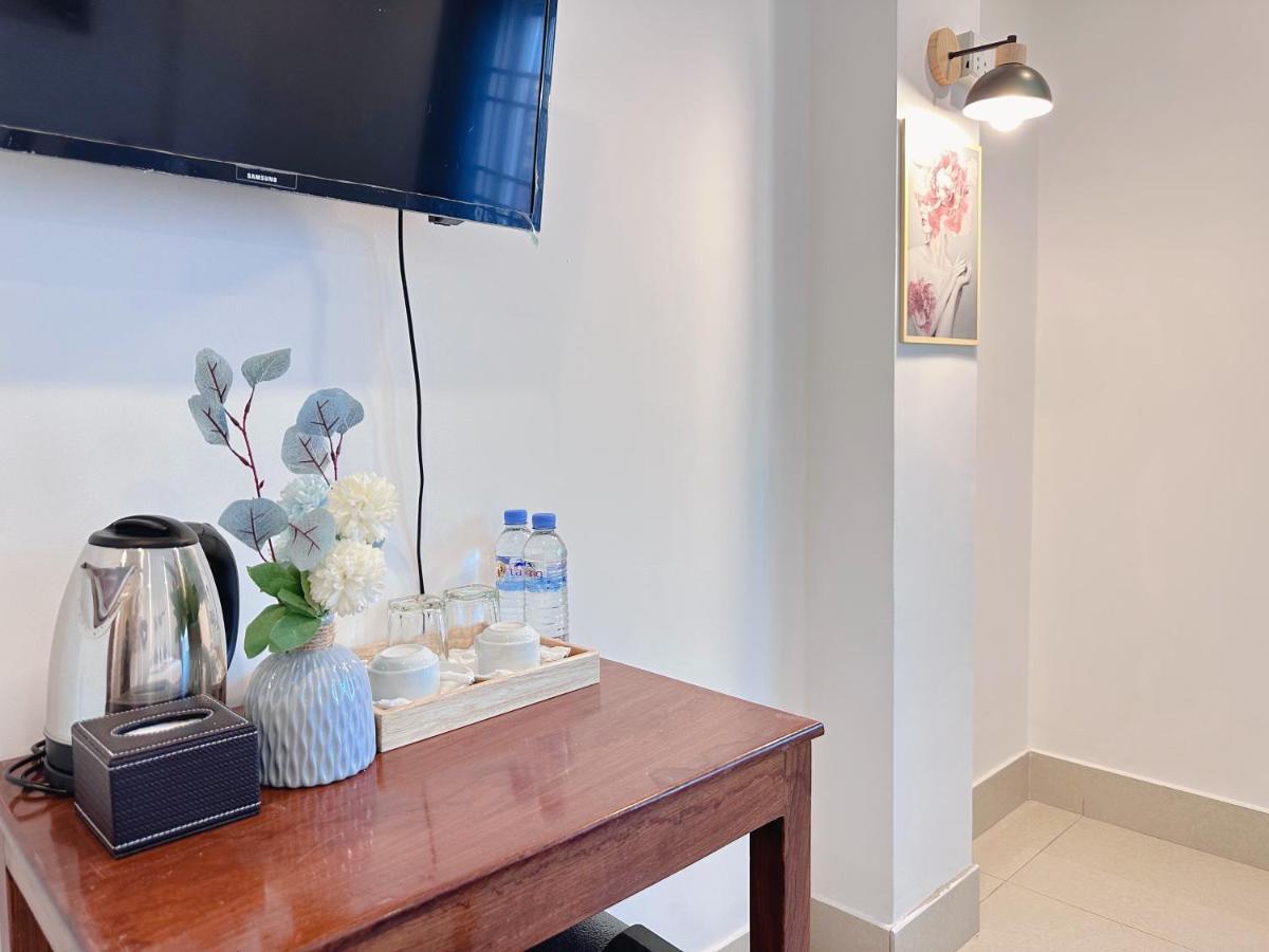 White Corner Hotel 金边 外观 照片