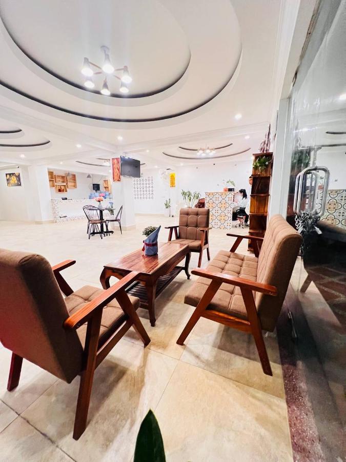 White Corner Hotel 金边 外观 照片