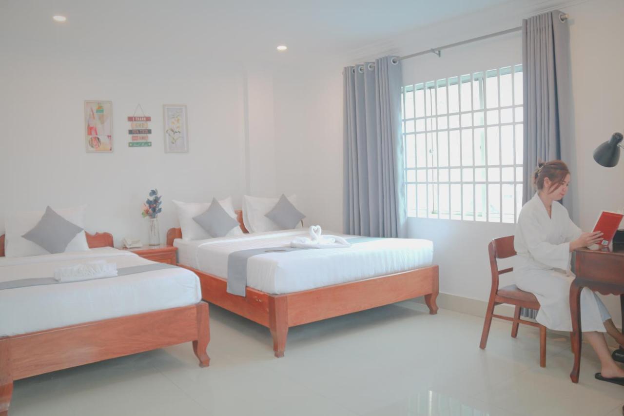 White Corner Hotel 金边 外观 照片